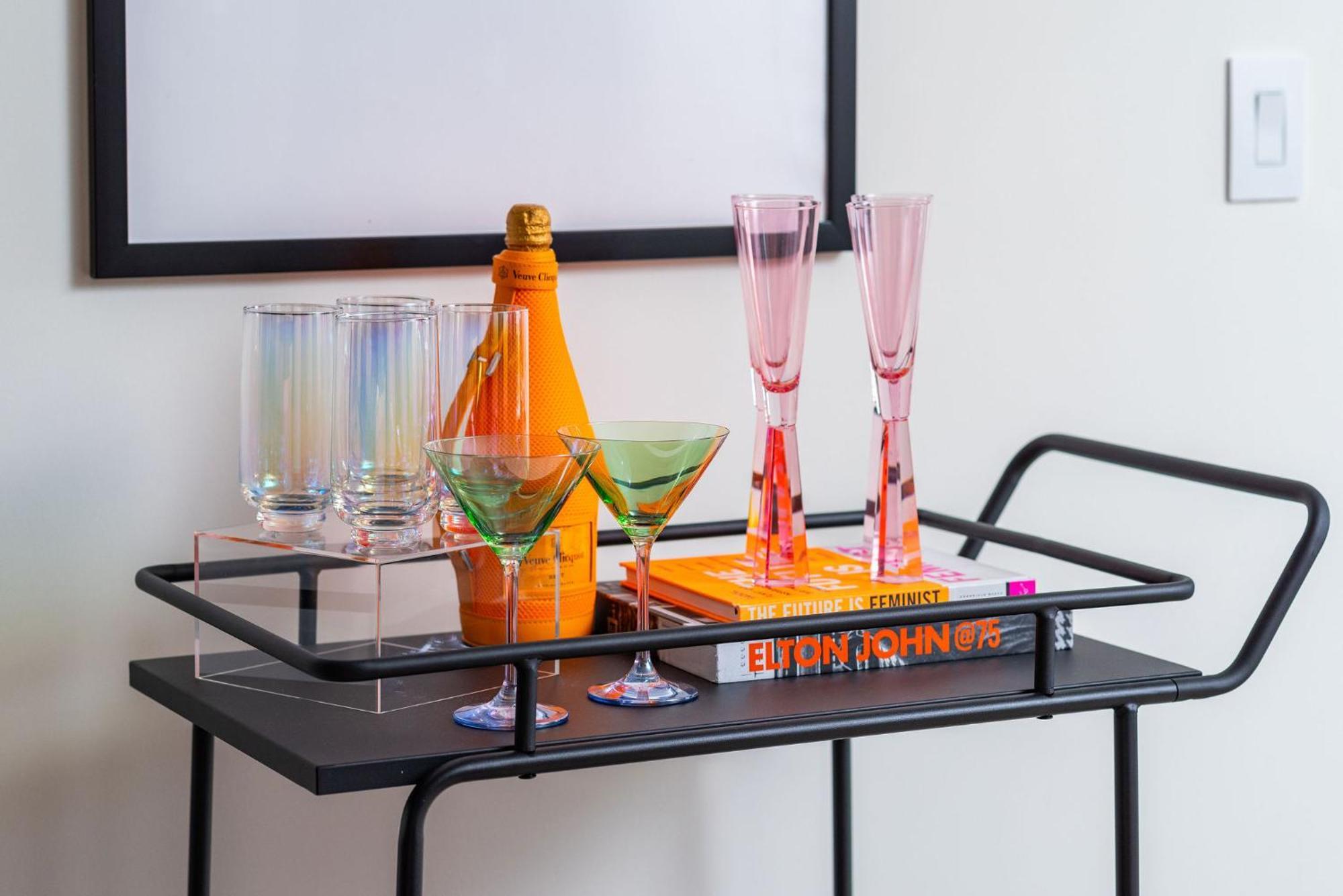 Hyve Apartment