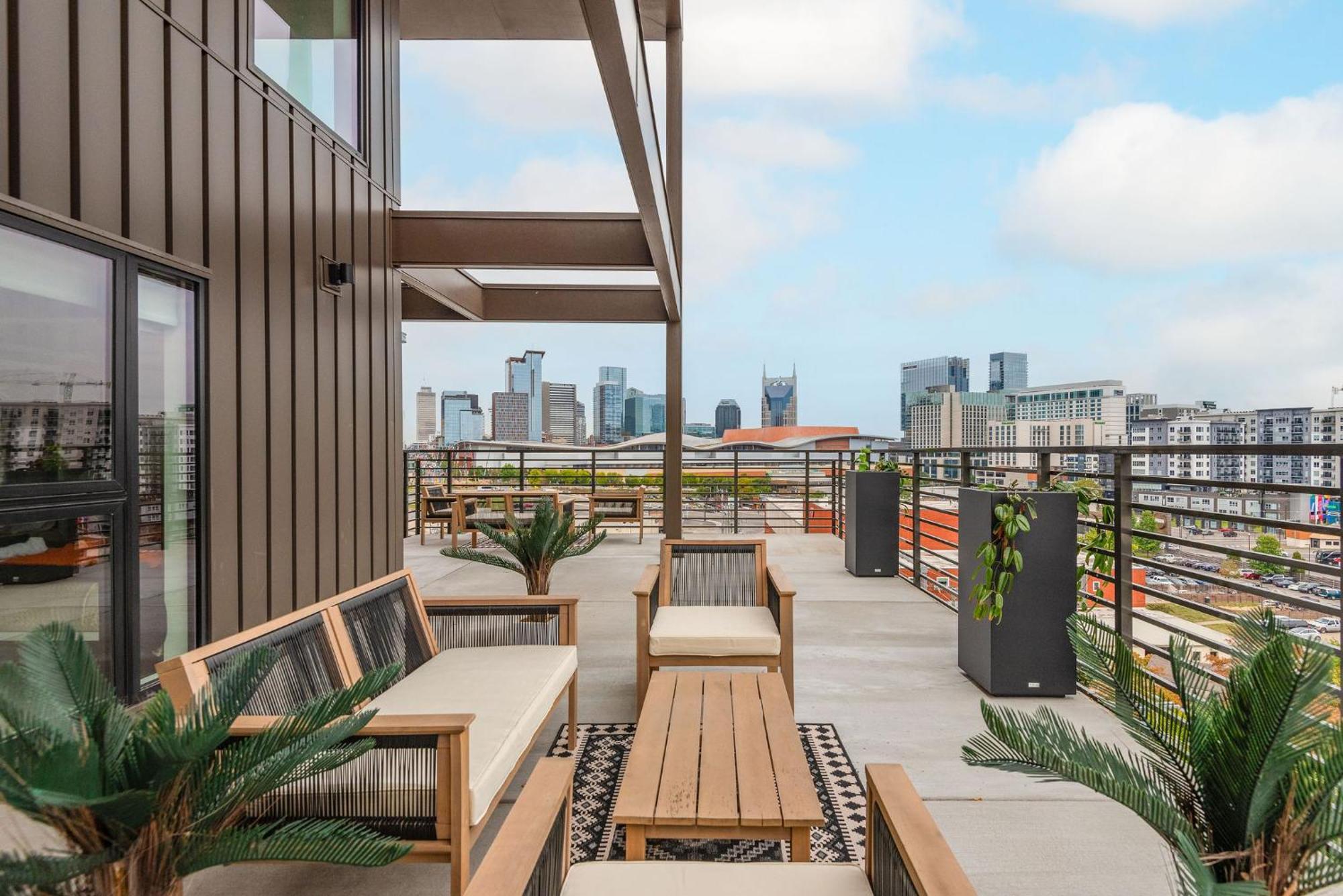 Hyve Apartment *