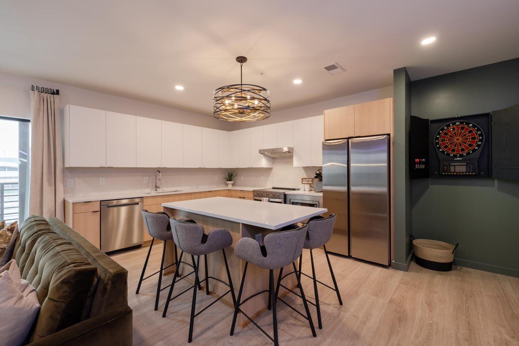 Hyve Apartment *